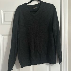 Dark gray cashmere sweater women’s size large club room
